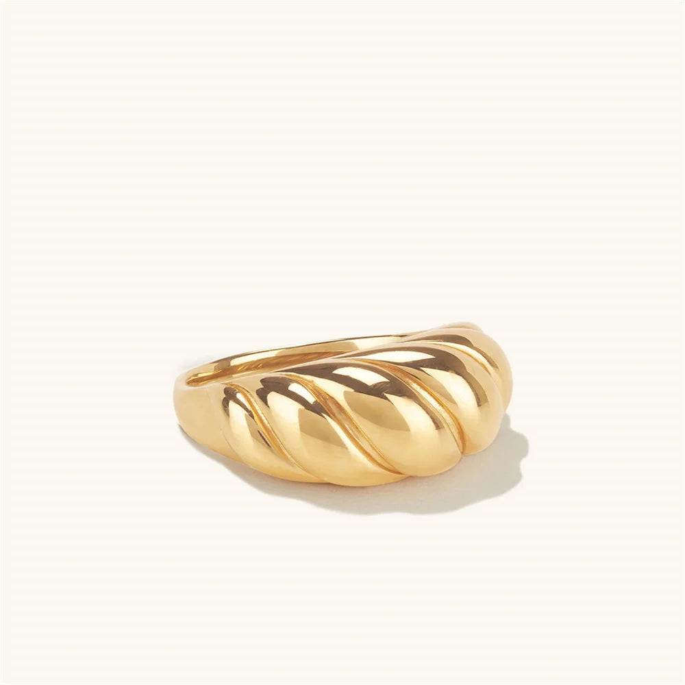 Croissant Ring