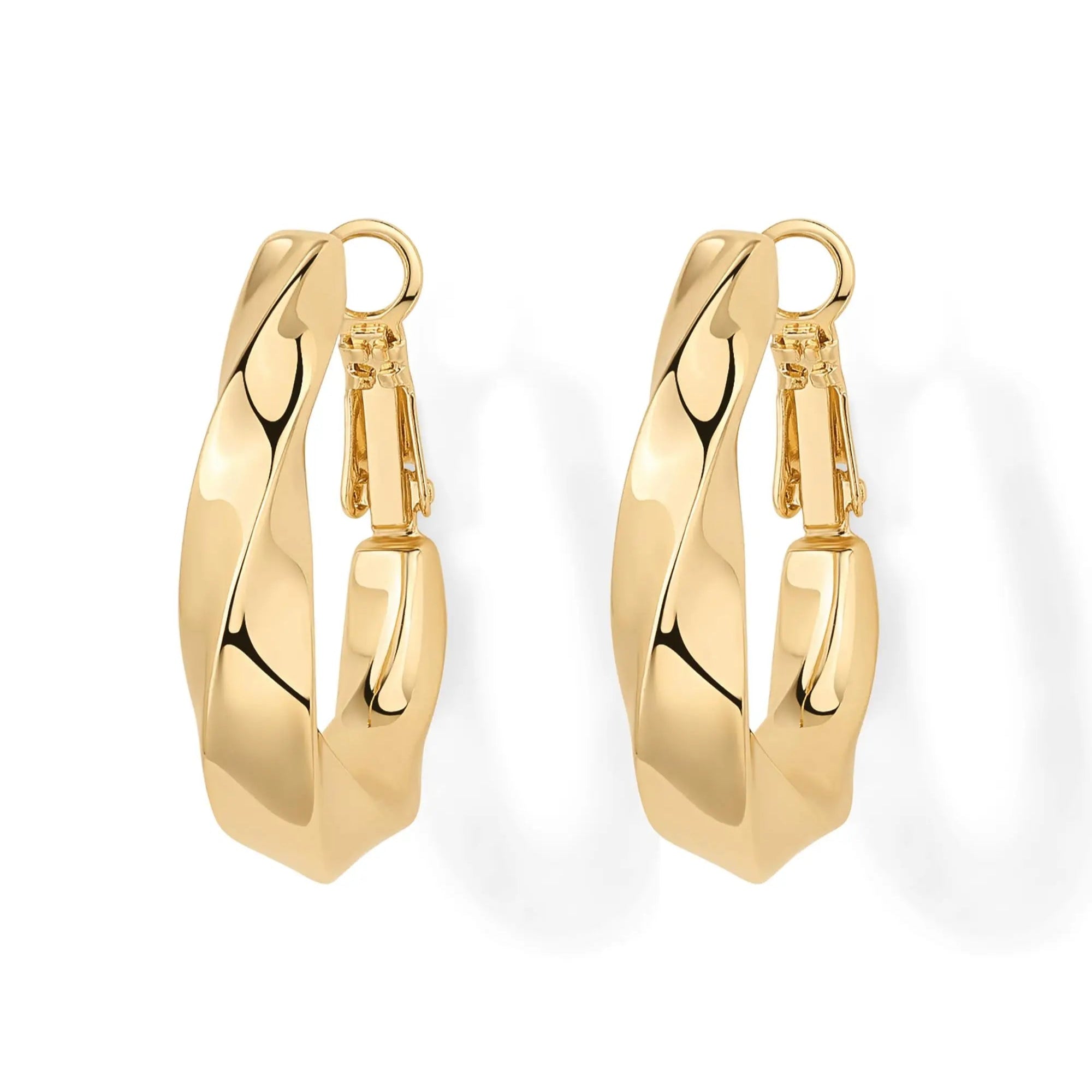 Estée Hoop Earrings