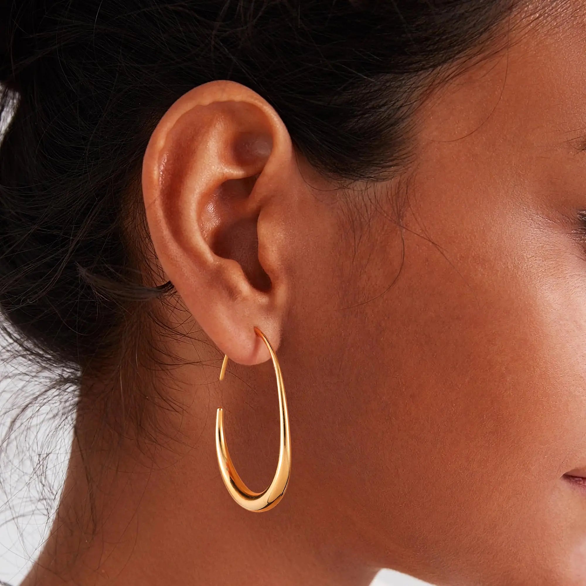 Vera Gold Earrings