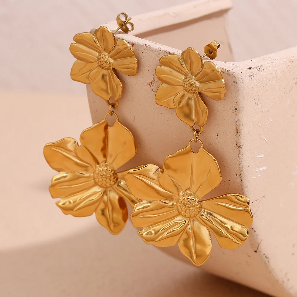 Blossom Golden Earrings