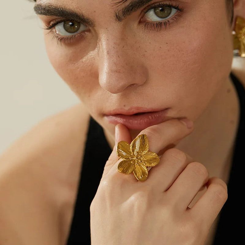 Gold Flower Ring