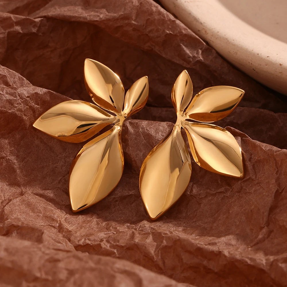 Foliage Golden Earrings