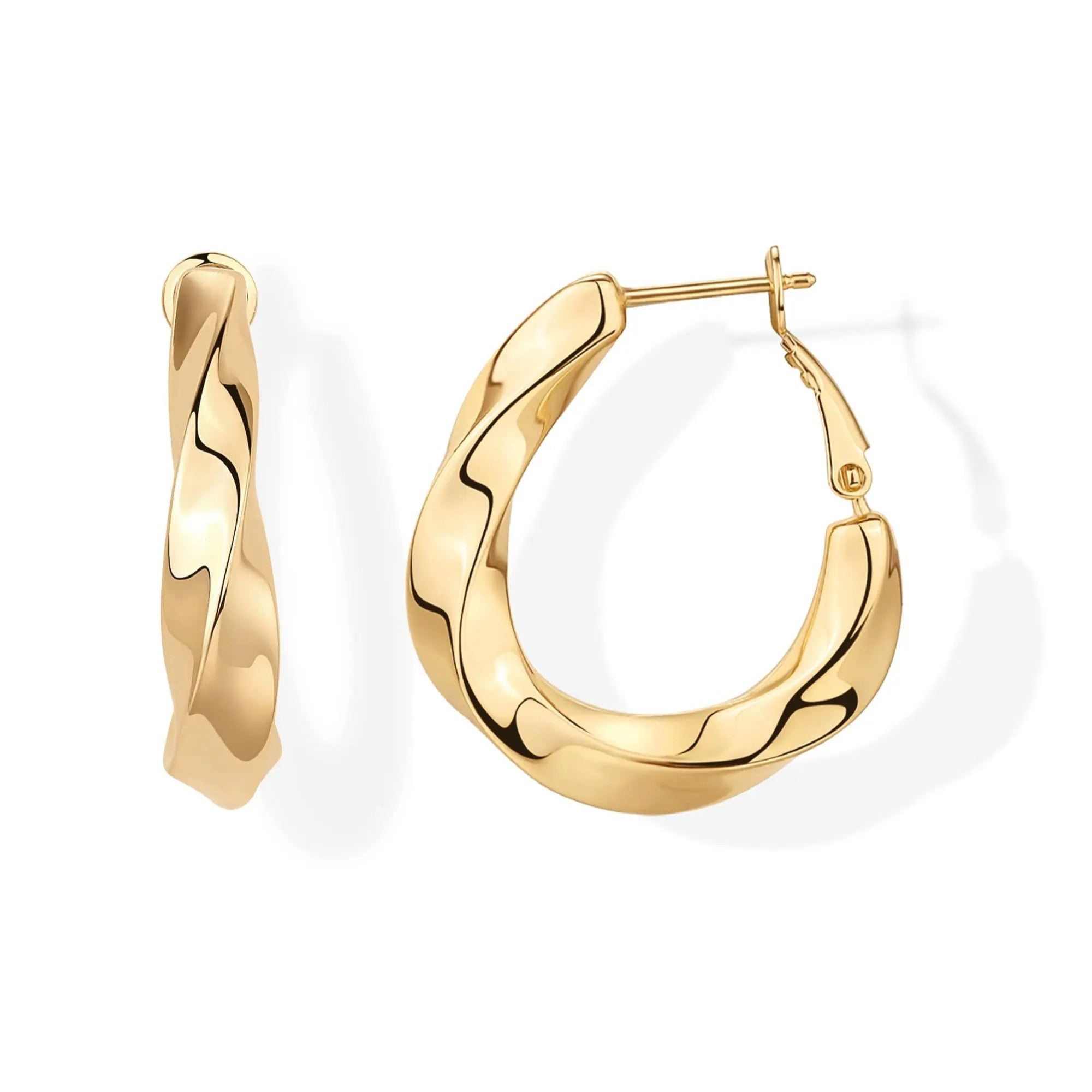 Estée Hoop Earrings